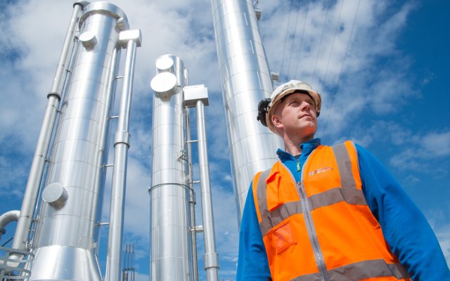 Contractor and pipes